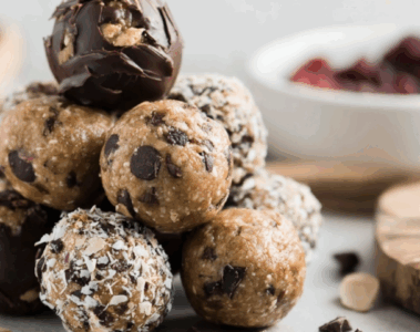 the wellness journal recipe Peanut Butter Chocolate Bliss Balls